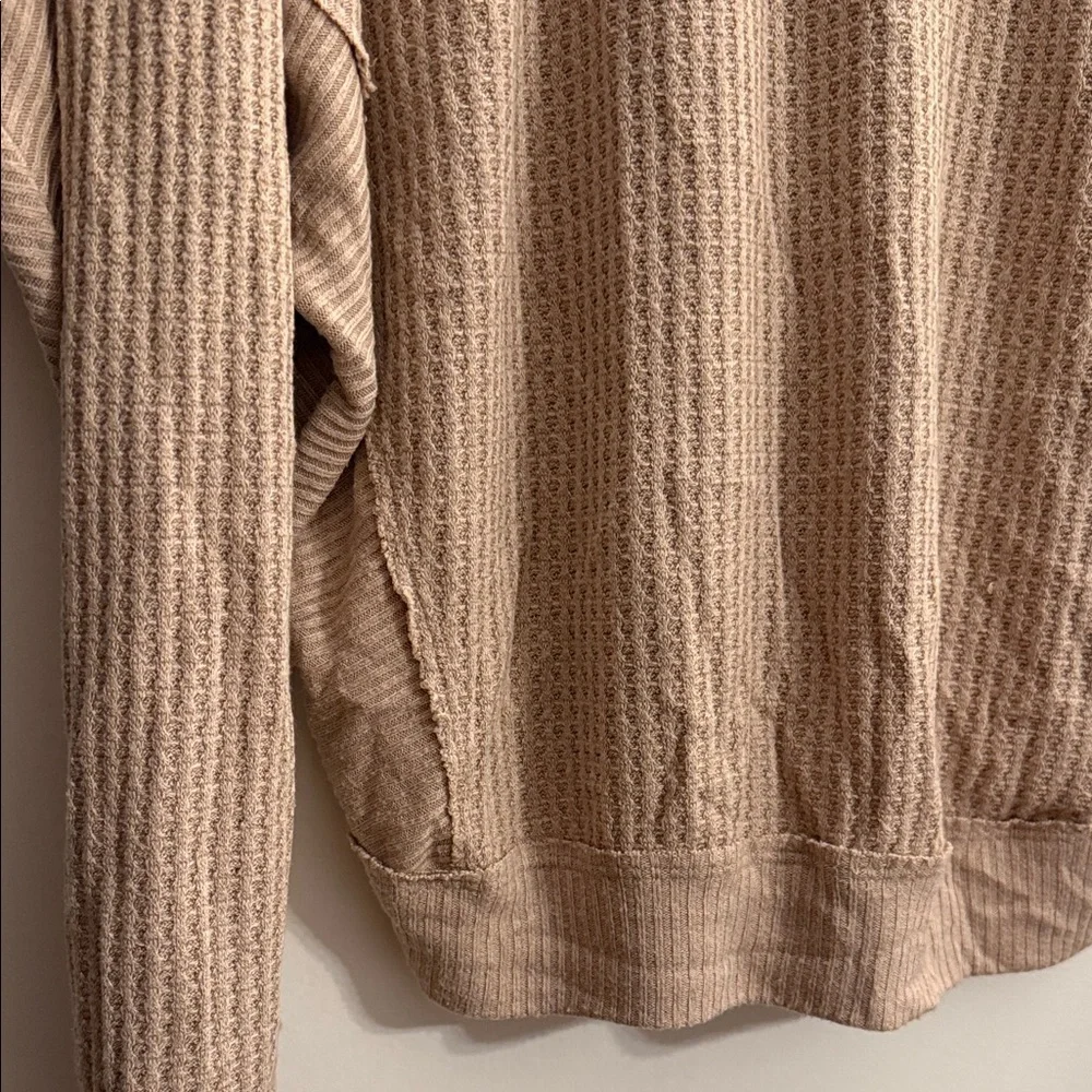FP We The Free Size XS Tan Santa Clara Textured Thermal Long Sleeve V-Neck Top - Picture 13 of 14